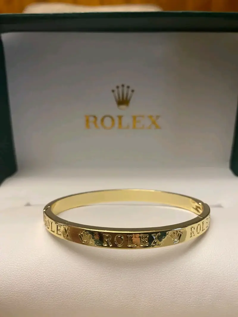 Reloj Rolex Submariner con Pulsera Dorada - 3