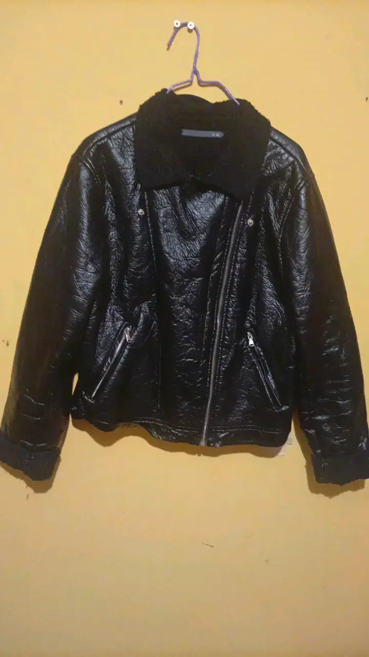 Chaqueta de cuero sintético negra con forro - 2