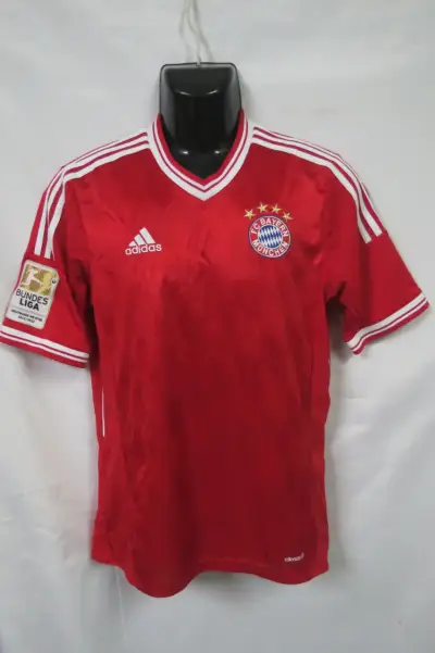 Camiseta Bayern Munich Adidas Roja talla S - miniatura 1
