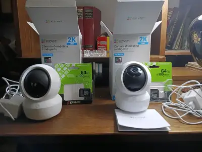 Cámara de seguridad inteligente EZVIZ 2K con tarjeta SD - miniatura 2