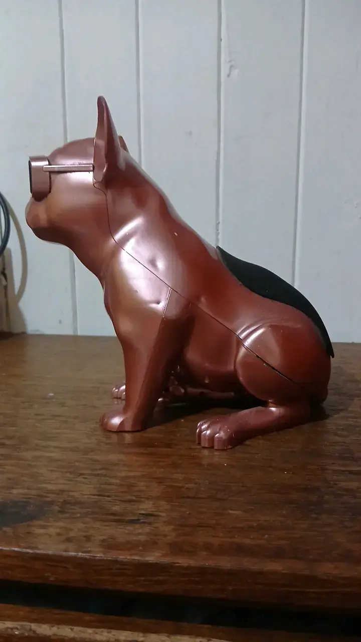 Parlante Bulldog con Gafas de Sol - 2