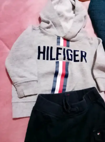 Polerón gris para niño Hilfiger - miniatura 1