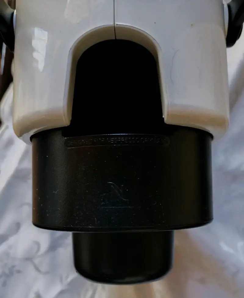 Máquina de café Nespresso Inissia blanca compacta - 6