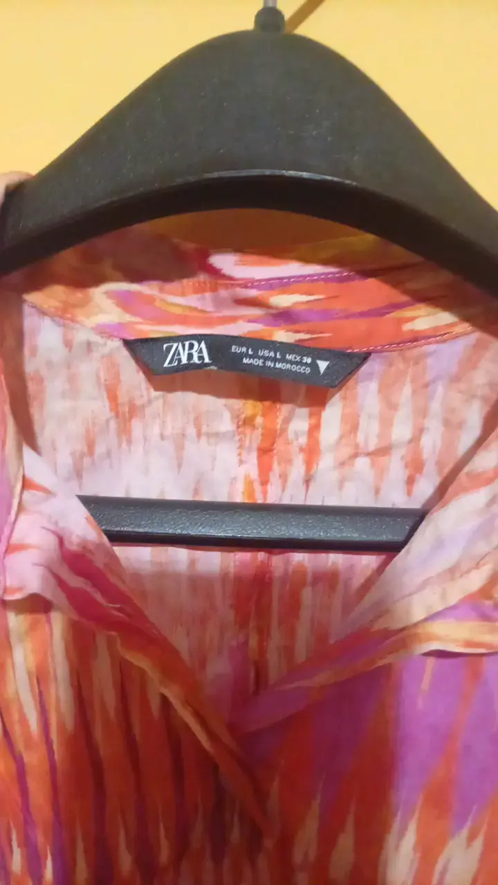 Blusa estampada multicolor Zara - 4