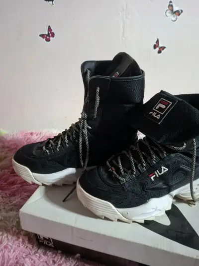 Zapatillas negras fila - miniatura 3