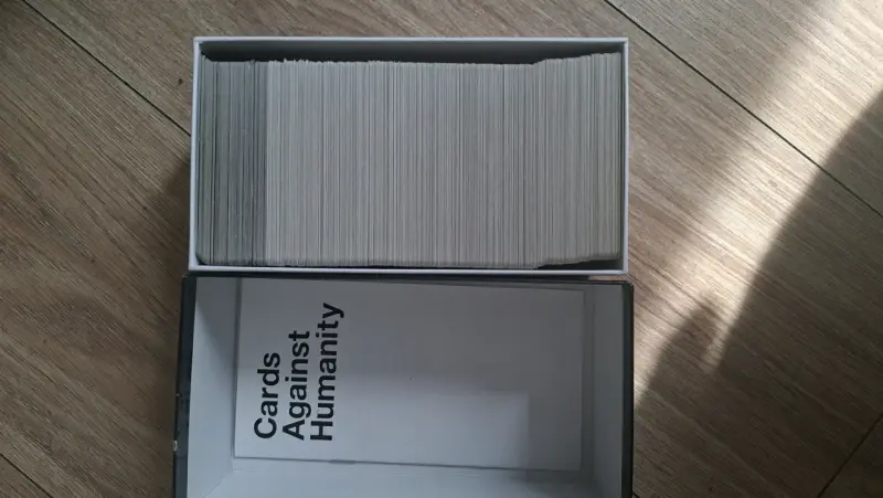 Juego de cartas Cards Against Humanity - 2