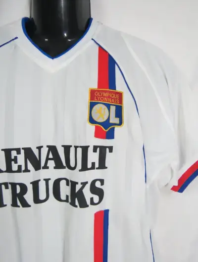 Camiseta de fútbol Olympique Lyonnais Renault Trucks - miniatura 3