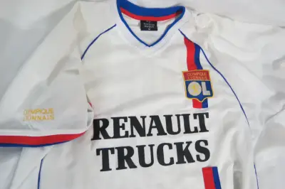 Camiseta de fútbol Olympique Lyonnais Renault Trucks - miniatura 6