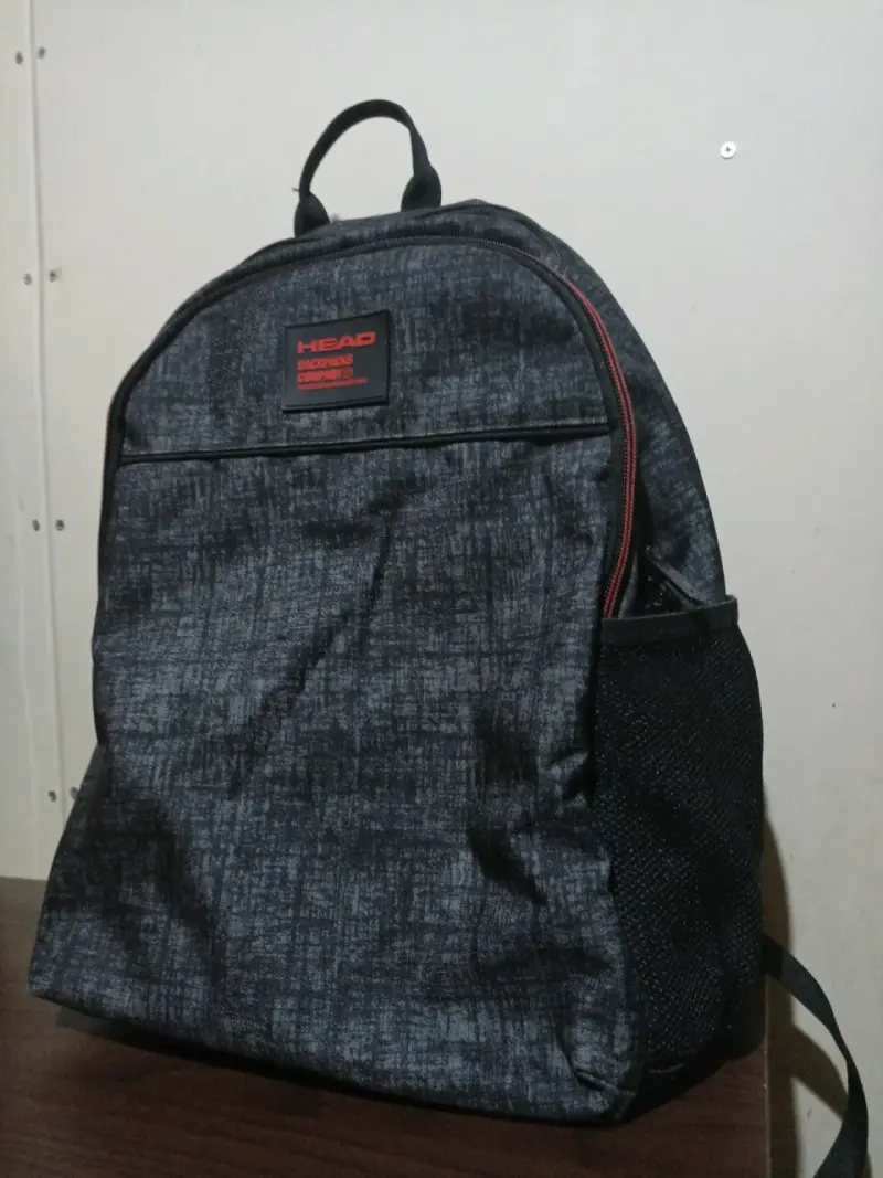 Mochila Head gris 25litros - 1