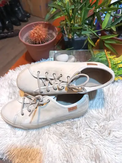 Zapatillas casuales beige para hombre - miniatura 1