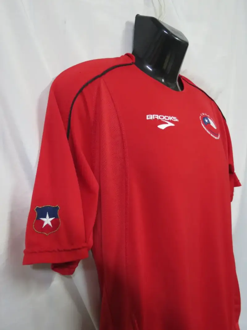 Camiseta Roja Selección Chilena Brooks TALLA S - 4
