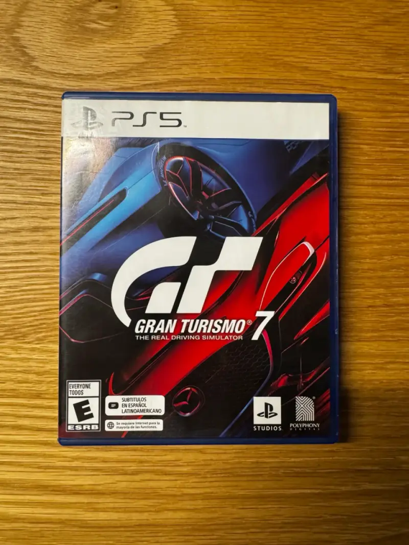 Juego PS5 Gran Turismo 7 con Steelbook - 1