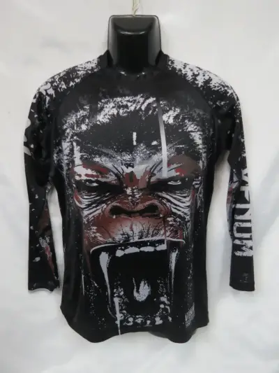 Polera deportiva de manga larga con diseño de gorila - miniatura 1