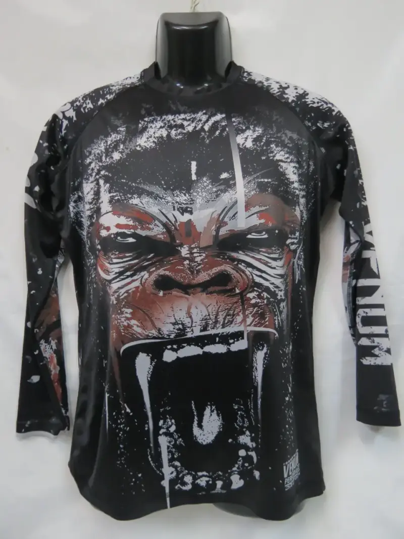 Polera deportiva de manga larga con diseño de gorila - 2