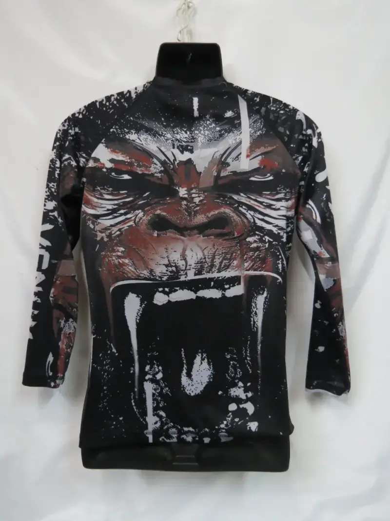 Polera deportiva de manga larga con diseño de gorila - 4