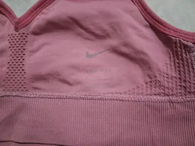 Top deportivo rosa Nike Dri-Fit - miniatura 2