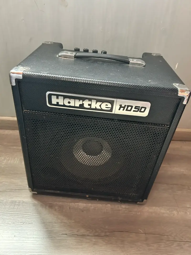 Amplificador de Bajo Hartke HD50 50W - 1