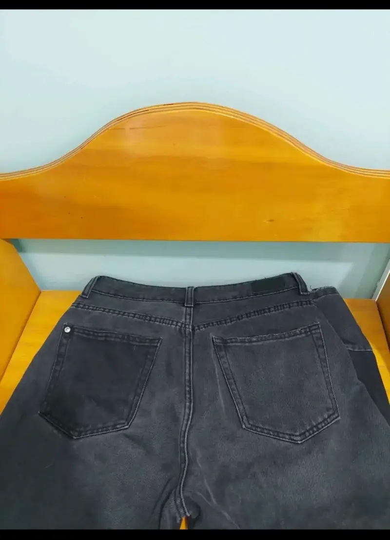 Mom Jeans Basement - 3