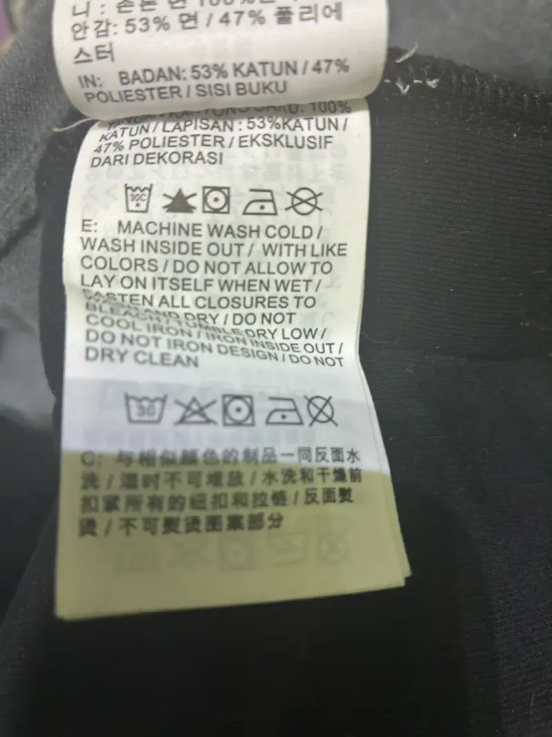 Polerón Nike negro con capucha y cierre - 4