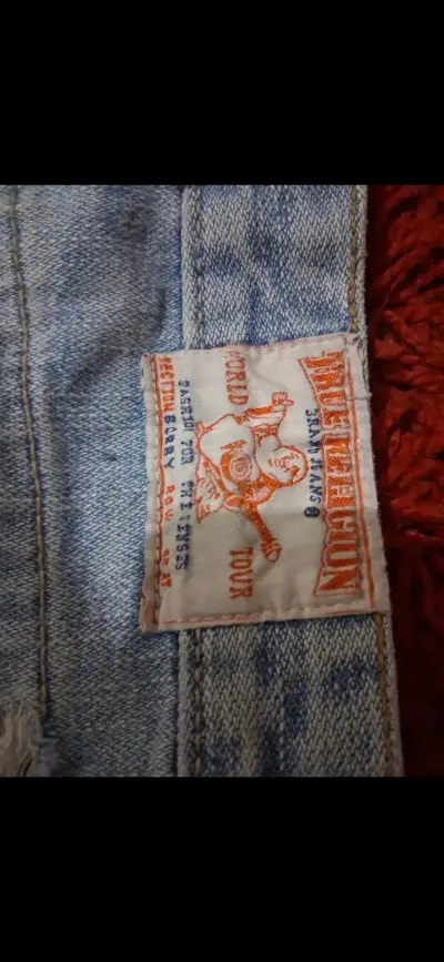 Jeans True Religion con diseño bordado - miniatura 4