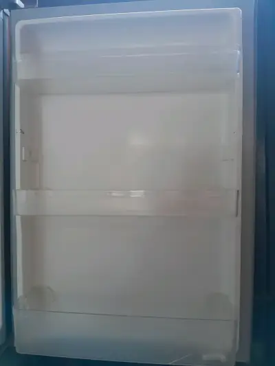 Refrigerador fensa de dos puertas - miniatura 3