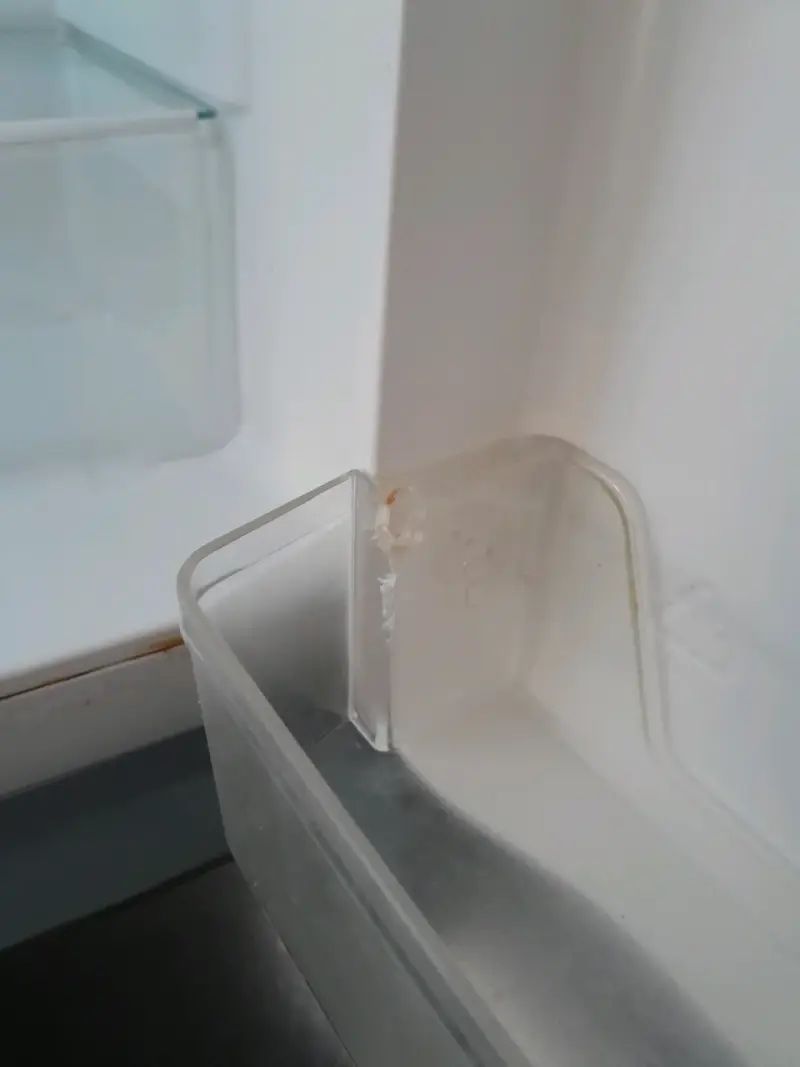 Refrigerador fensa de dos puertas - 6