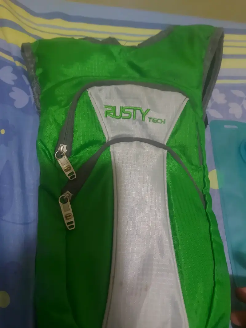 Mochila de Hidratación Verde Rusty Tech - 3