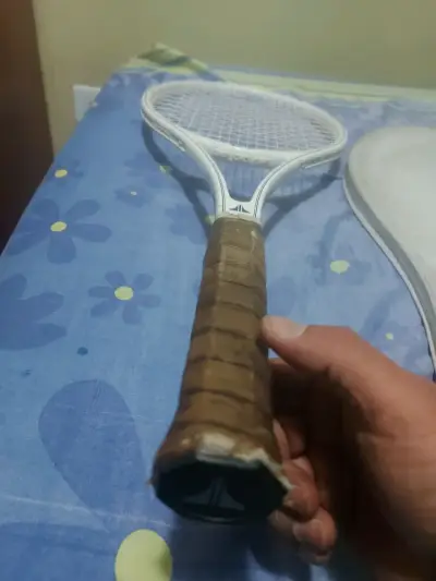 Raqueta de Tenis Laser con Funda - miniatura 3