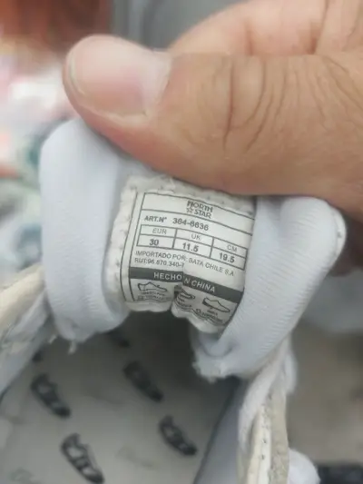 Raqueta de Tenis Laser con Funda - miniatura 4