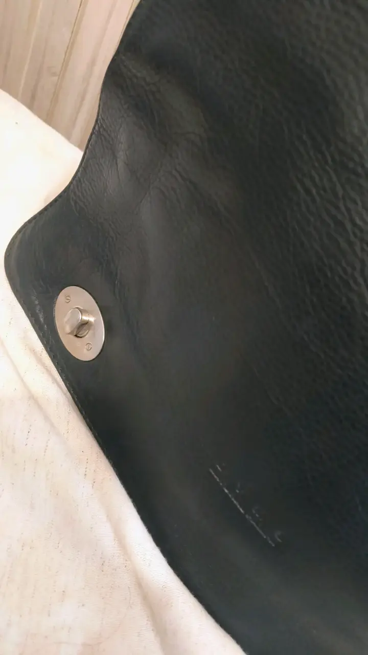 Maletín de cuero negro con compartimentos - 2