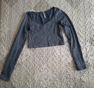 Crop Top Manga Larga - miniatura 1
