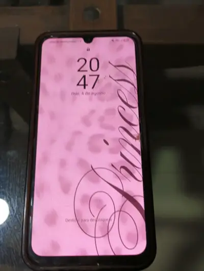 Smartphone Samsung en perfecto estado. - miniatura 2