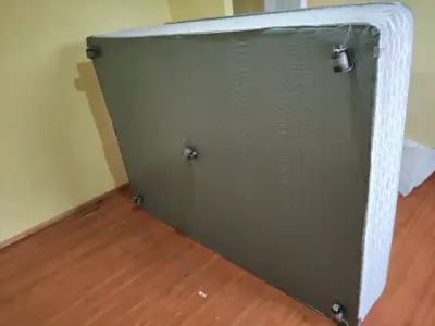 Colchón de dos plazas en buen estado - miniatura 3