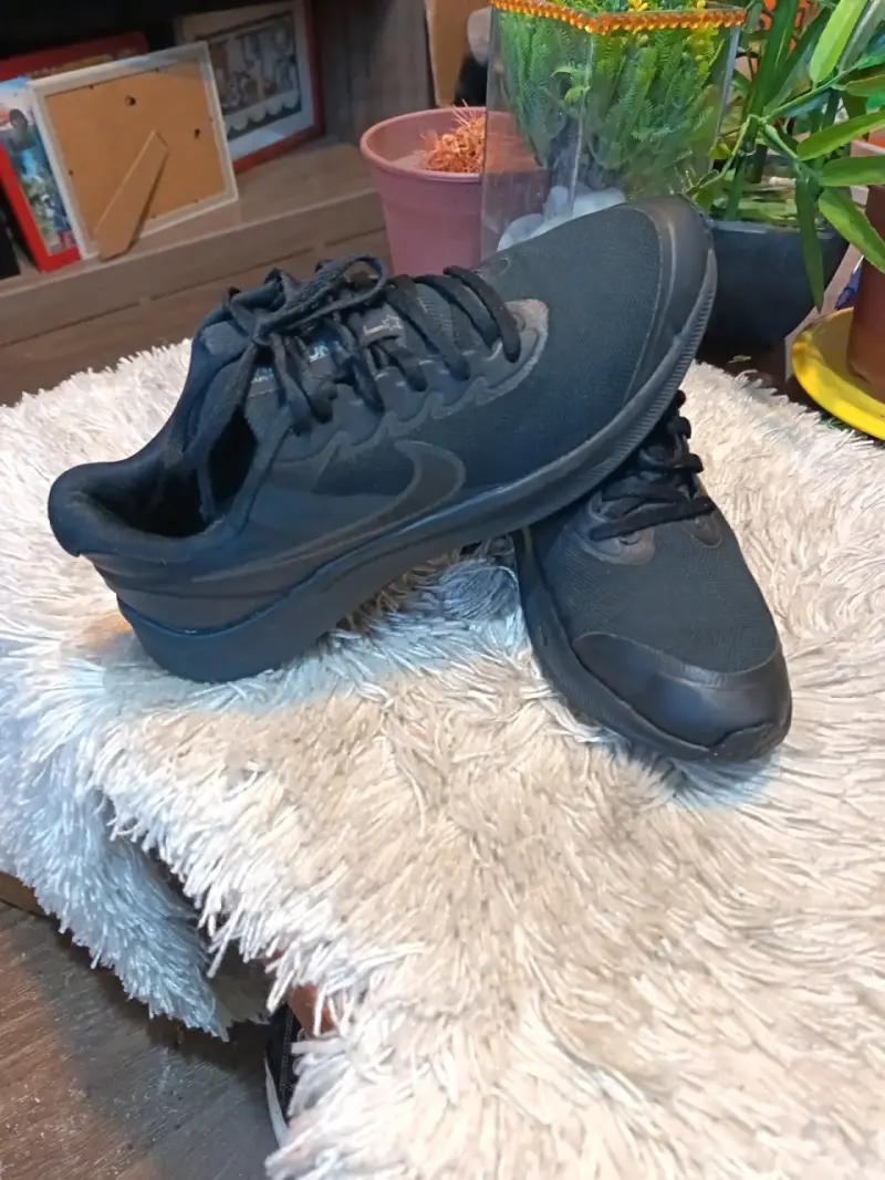 Zapatillas deportivas Nike negras unisex - 1