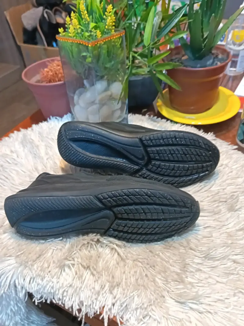 Zapatillas deportivas Nike negras unisex - 5