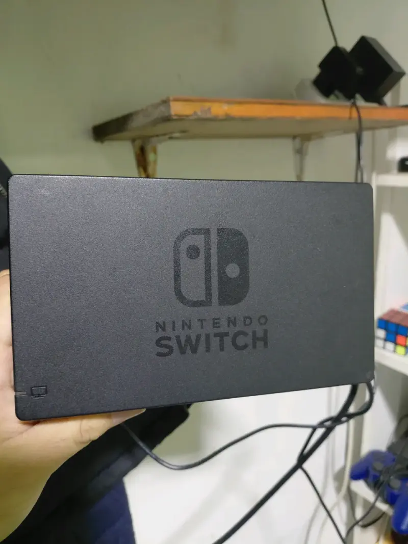 Consola Nintendo Switch con magia - 3