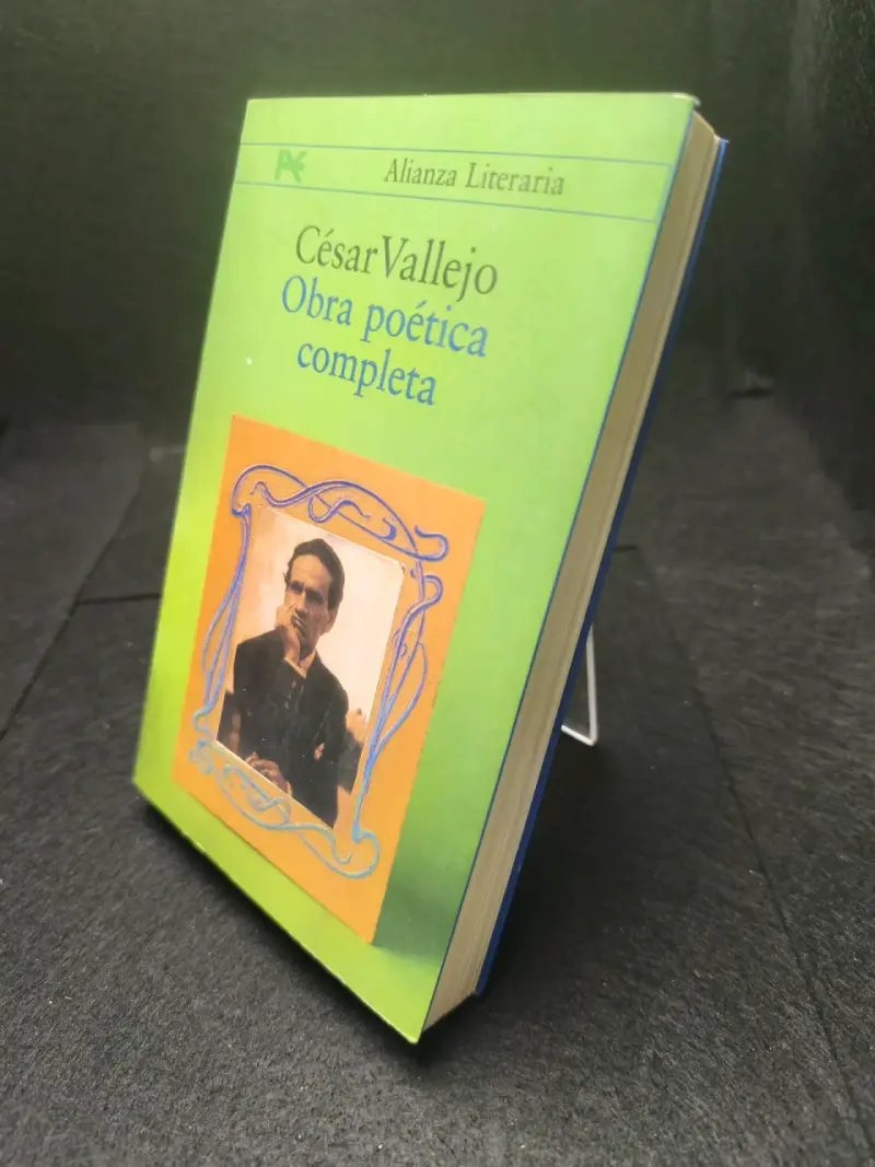 Libro 'Obra Poética Completa' de César Vallejo - 3