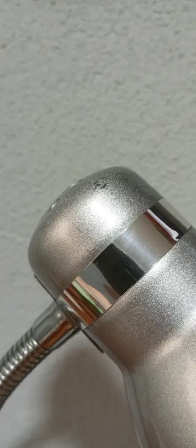 Lámpara de escritorio metálica plateada - miniatura 5