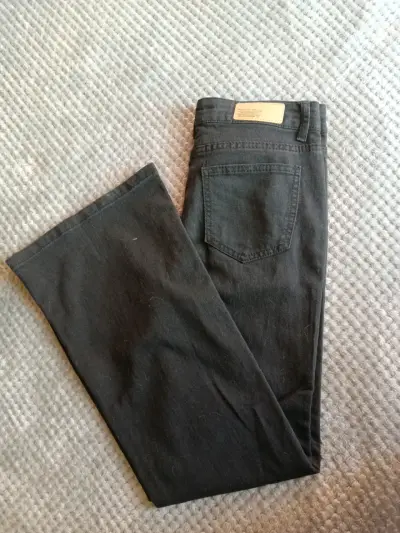 Jeans negros de mujer - miniatura 1