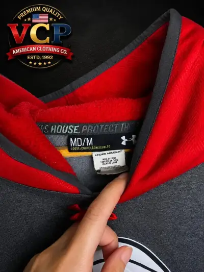Polerón Under Armour Rebels Basketball rojo y gris - miniatura 2