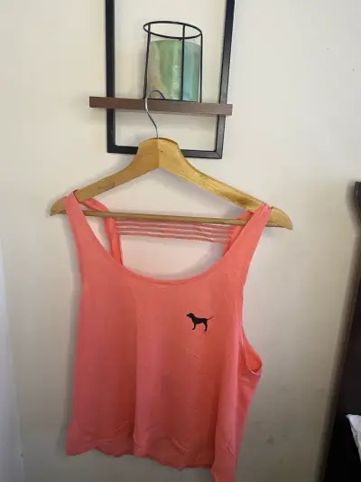 Polera sin mangas coral Pink Victoria's Secret - miniatura 1