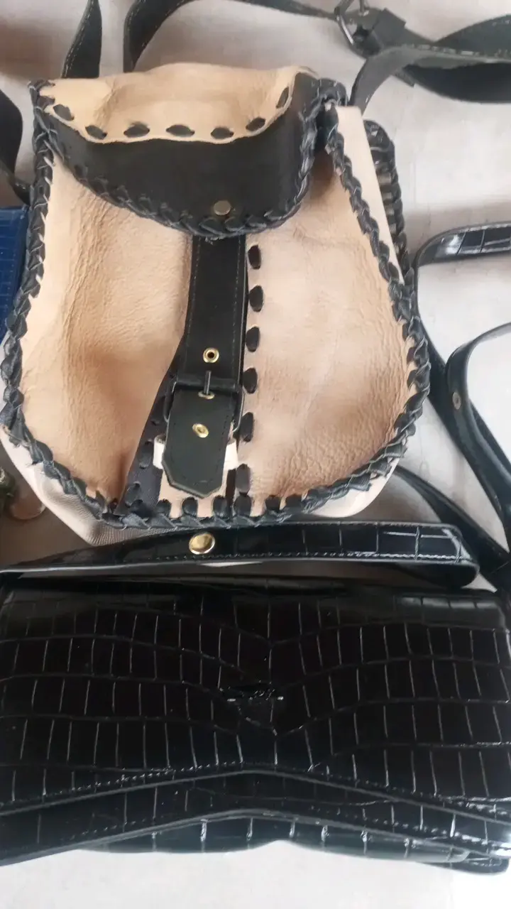 Set de carteras de cuero en varios colores - 3