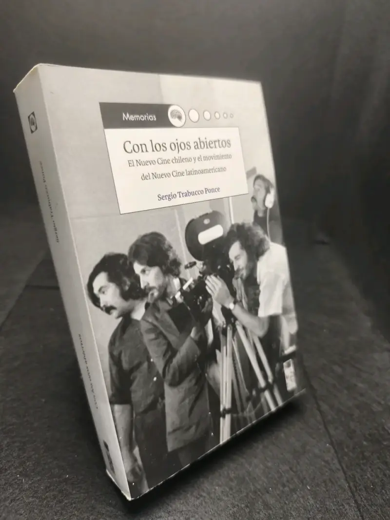 Libro 'Con los ojos abiertos' de Sergio Trabucco Ponce - 2