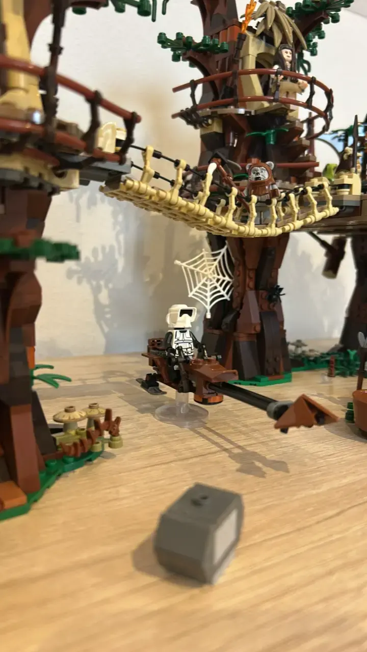 Lego star wars Rep Aldea Ewok - 5