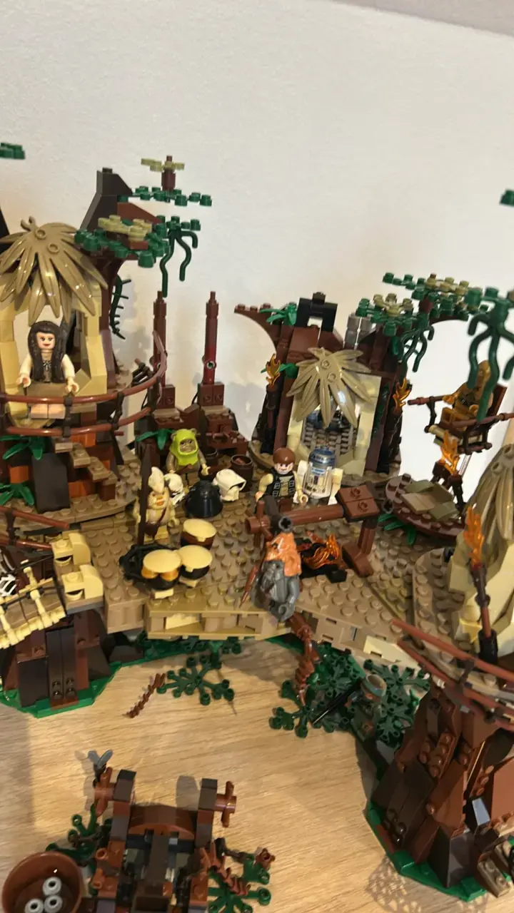 Lego star wars Rep Aldea Ewok - 6