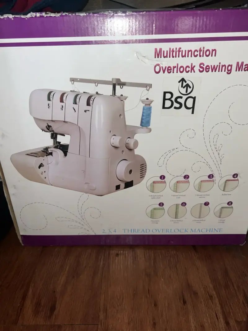 Máquina Overlock BSQ Mod 3250 multifuncional - 2