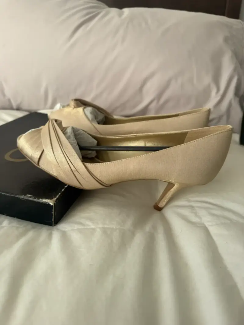 Zapatos de Tacón Beige Gacel Elegantes - 2