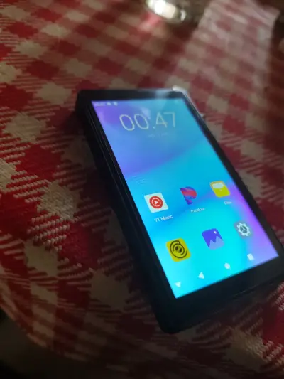 Reproductor de Música Portátil Melodigo con Pantalla Táctil - miniatura 3