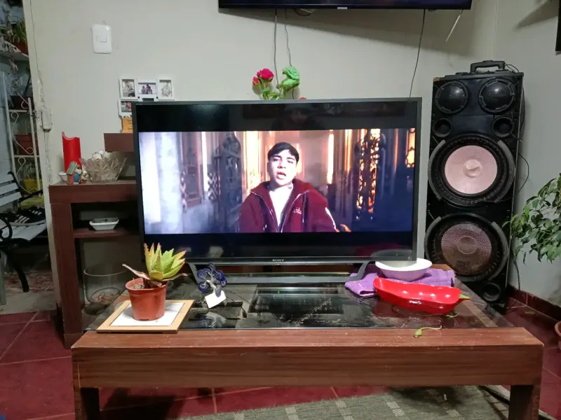 Televisor Sony Bravia 40 pulgadas Full HD - 3