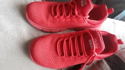 Zapatillas deportivas rojas Polar Bear para hombre - miniatura 1